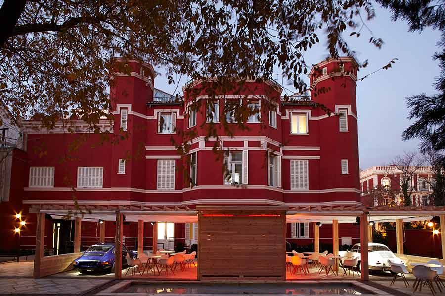 Tienda efímera Porsche: palacete en Fernando el Santo 14