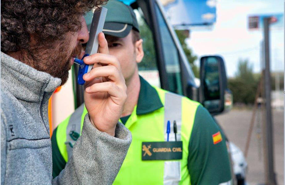 Detectados 300 conductores cada día bajo los efectos de alcohol y drogas Detectados 300 conductores cada día bajo los efectos de alcohol y drogas