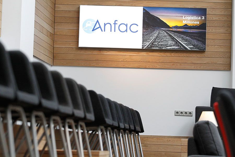 Anfac expone los desafíos del sector a Ciudadanos Anfac expone los desafíos del sector a Ciudadanos