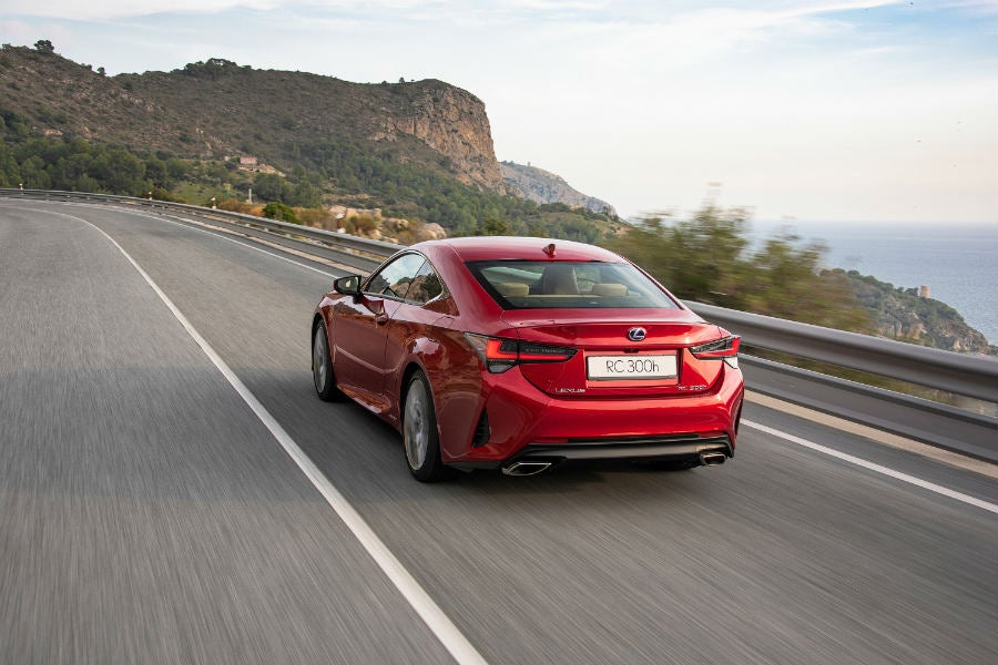 Lexus Rc 300h 2019 El Coupé Híbrido Se Actualiza Autocasión