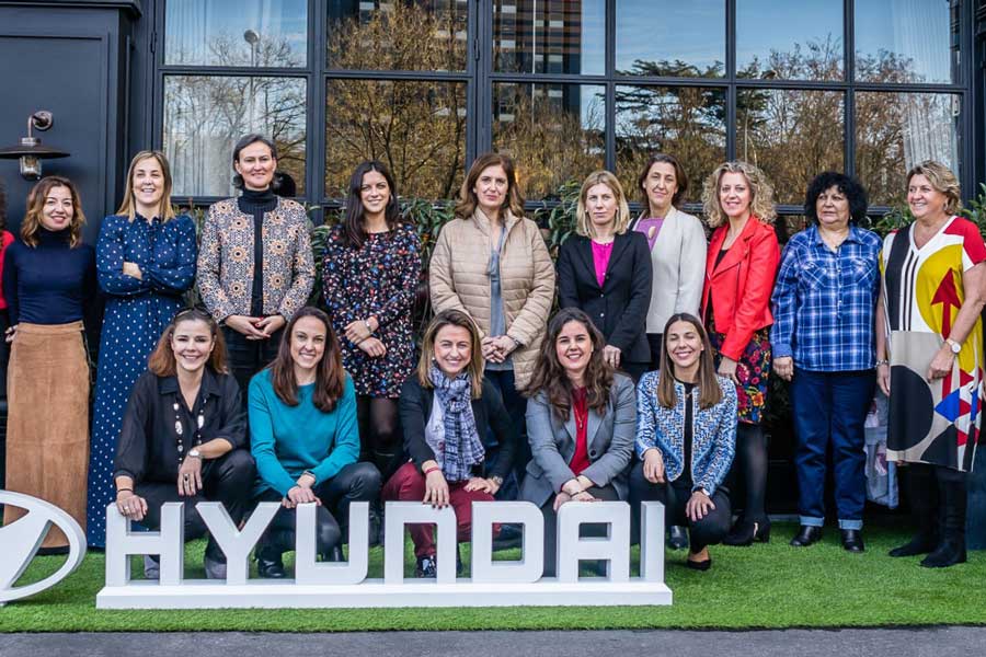 Hyundai celebra el primer foro sobre la mujer en el mundo de la automoción Hyundai celebra el primer foro sobre la mujer en el mundo de la automoción