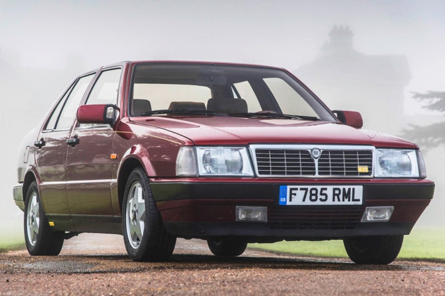 El Lancia Thema con motor Ferrari V8 es todo un icono que se está revalorizando como la espuma.