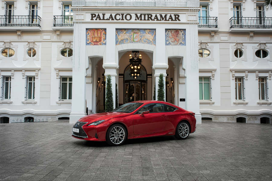 Lexus Rc 300h 2019 El Coupé Híbrido Se Actualiza Autocasión