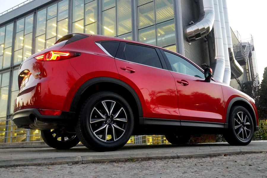 El chasis del nuevo Mazda CX-5 ha sido reforzado empleando mayor cantidad de acero de alta resilencia.