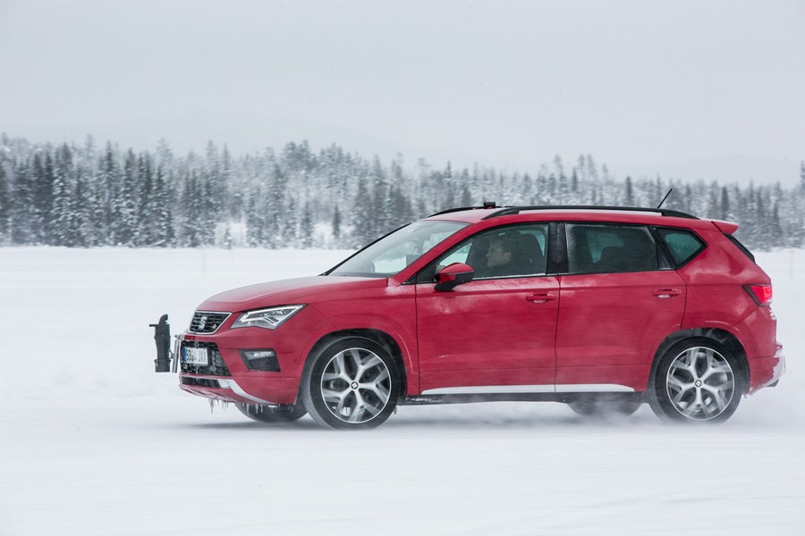 Así resiste el Seat Ateca FR al frío polar Así resiste el Seat Ateca FR al frío polar