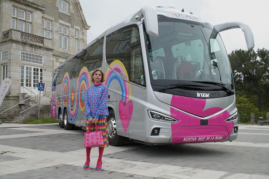 El autobús de Ágatha Ruiz de la Prada El autobús de Ágatha Ruiz de la Prada
