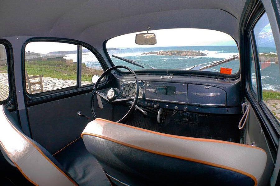 El Peugeot 203 fue relativamente frecuente en una España con las fronteras cerradas.