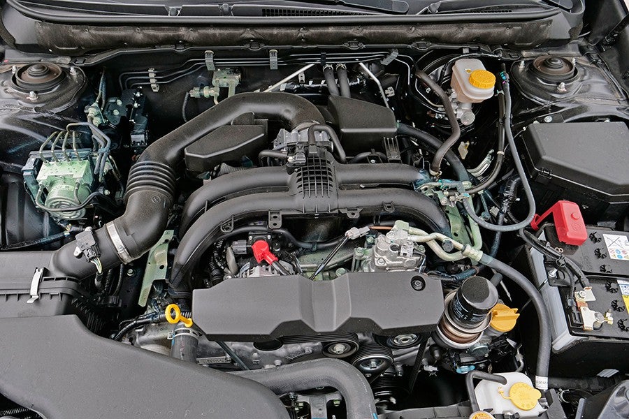 Al motor bóxer le falta más par para mover con alegría el cambio CVT.