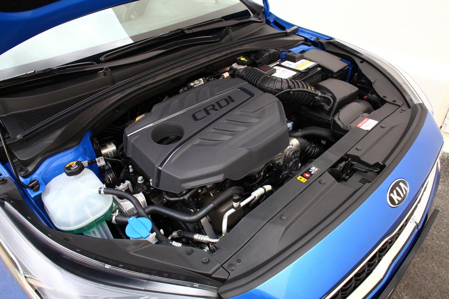 El motor CRDI del Ceed 2018 es nuevo y está disponible en dos niveles de potencia.