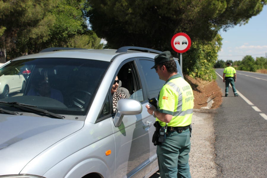 La DGT cierra su campaña de concienciación con 450 positivos diarios La DGT cierra su campaña de concienciación con 450 positivos diarios