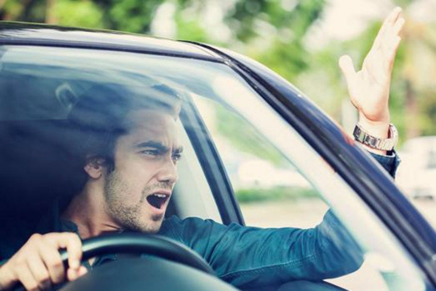 3 millones de españoles son agresivos al volante (y se pelearían por un problema de tráfico) 3 millones de españoles son agresivos al volante (y se pelearían por un problema de tráfico)