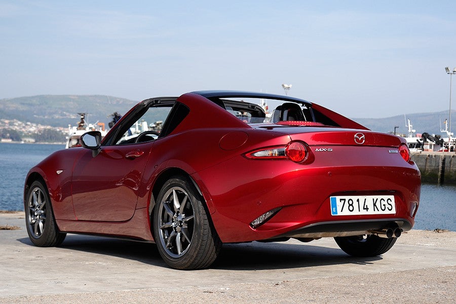 Los consumos del MX-5 con el motor 1.5 son sorprendentemente bajos.