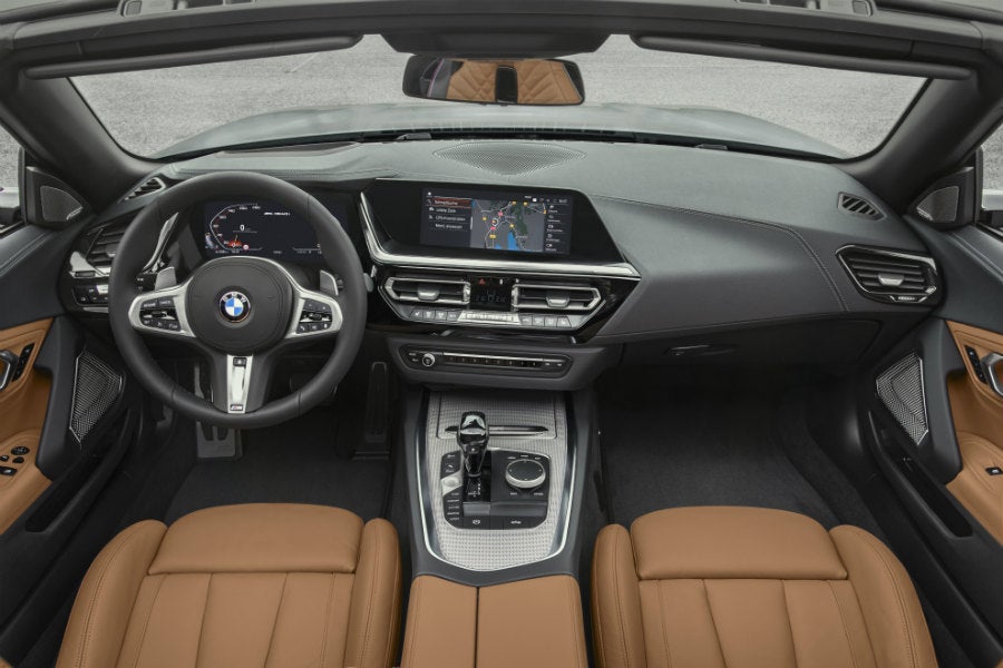 El interior es muy BMW