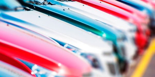 ¿Por qué se están vendiendo tantos coches seminuevos?