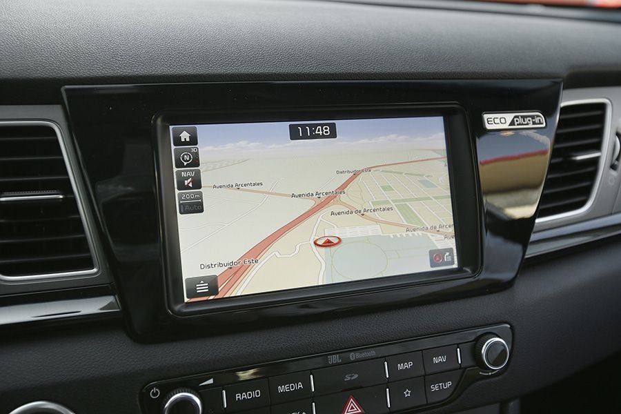 Si introducimos una ruta en el navegador, el sistema híbrido analiza la ruta para reducir e consumo.