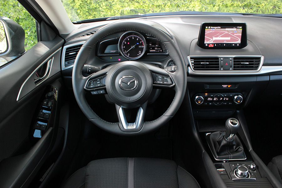 La ergonomía está muy bien estudiada en el Mazda3.