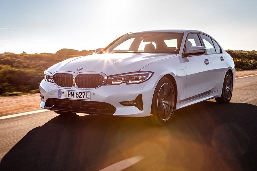 Nuevo BMW 330e híbrido enchufable con 252 caballos Nuevo BMW 330e híbrido enchufable con 252 caballos