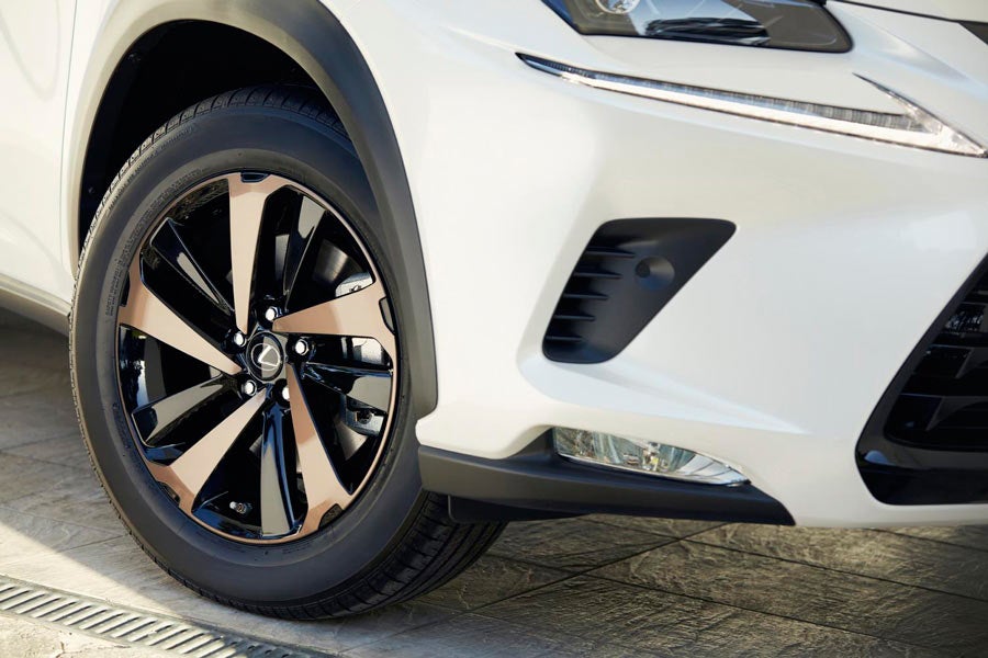 Lexus NX300h Sport Edition