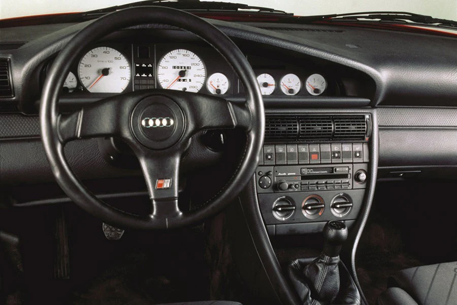 [Imagen: Aniversario-del-Audi-100-11.jpg]