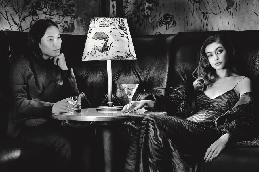 Alexander Wang y Gigi Hadid. Calendario Pirelli 2019.