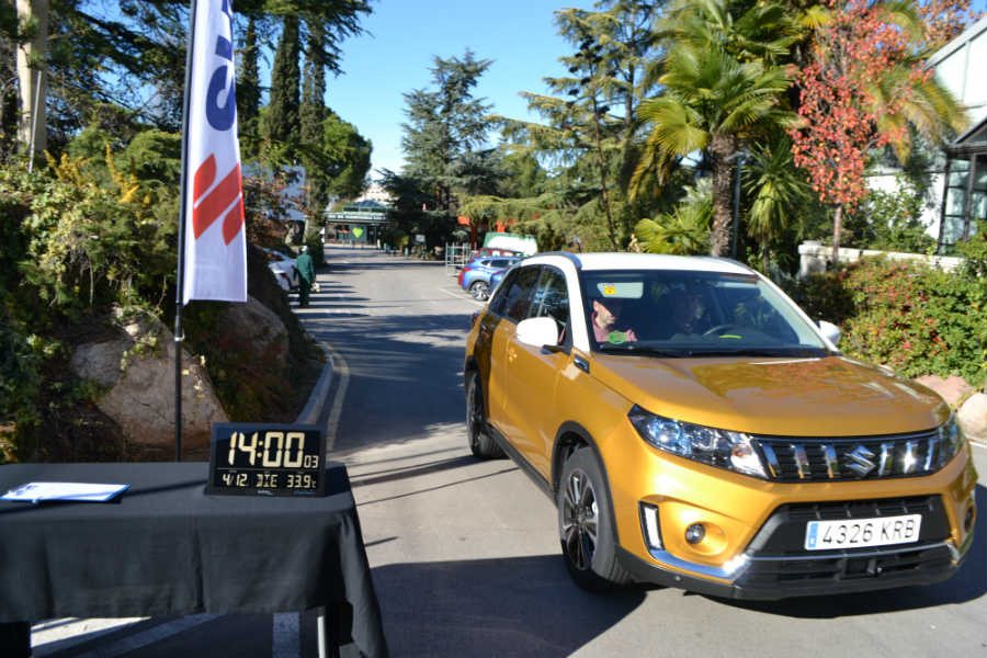 Suzuki litros X kilos: más de 2.000 kilos de alimentos recaudados Suzuki litros X kilos: más de 2.000 kilos de alimentos recaudados