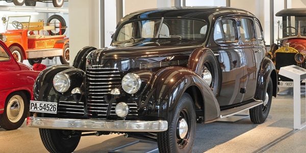 Así era el primer Skoda Superb en 1934.