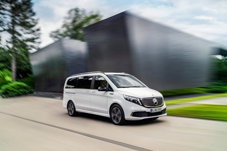 Mercedes Eqv Un Monovolumen Eléctrico Con 8 Plazas Y 400 Kilómetros De