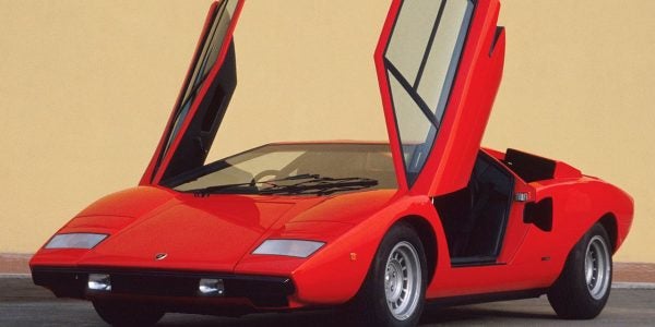 10 coches míticos de los 70: del vaquilla al bandido