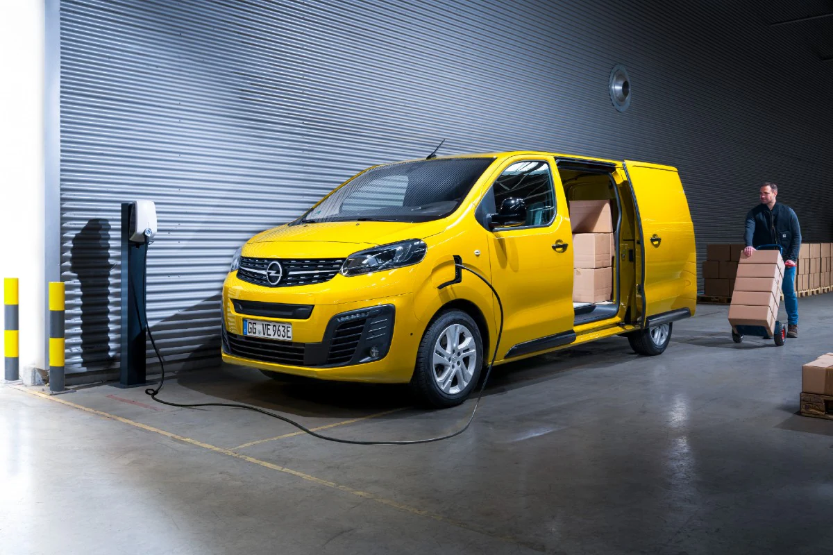 Nuevo Opel Vivaro-e: hasta 330 km de autonomía