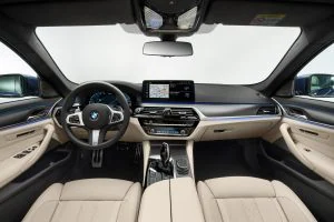 BMW Serie 5 2020 interior.