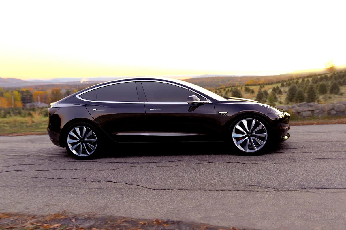 Compra, sin querer, 28 Tesla Model 3