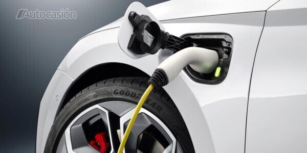 Coches ecológicos: todo sobre eléctricos, híbridos e híbridos enchufables