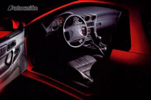 El interior del 3000 GT estaba muy bien armado.