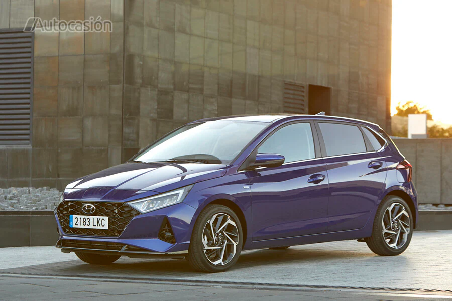 Primera Prueba Del Hyundai I20 2020: Revolucionario | Autocasión