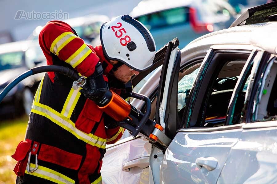 It helps to know how to rescue the victims