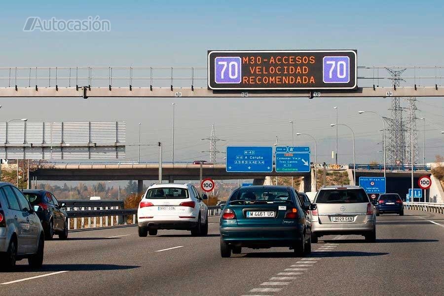 Madrid, Contra Los Coches Sin Etiqueta De La DGT: A Partir De 2022 ...