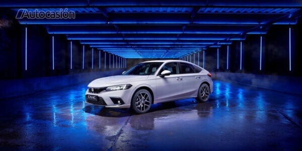Honda Civic e:HEV 2022 exterior