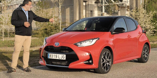Portada video prueba Toyota Yaris 2022 Ruben Fidalgo