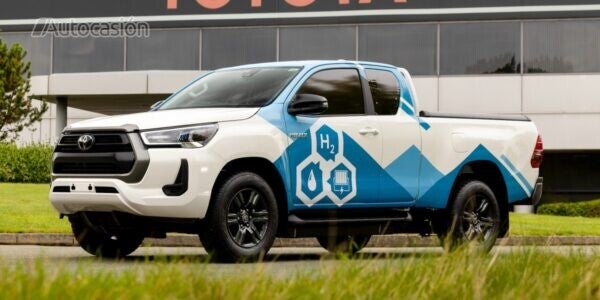El Toyota Hilux con pila de combustible se hace realidad