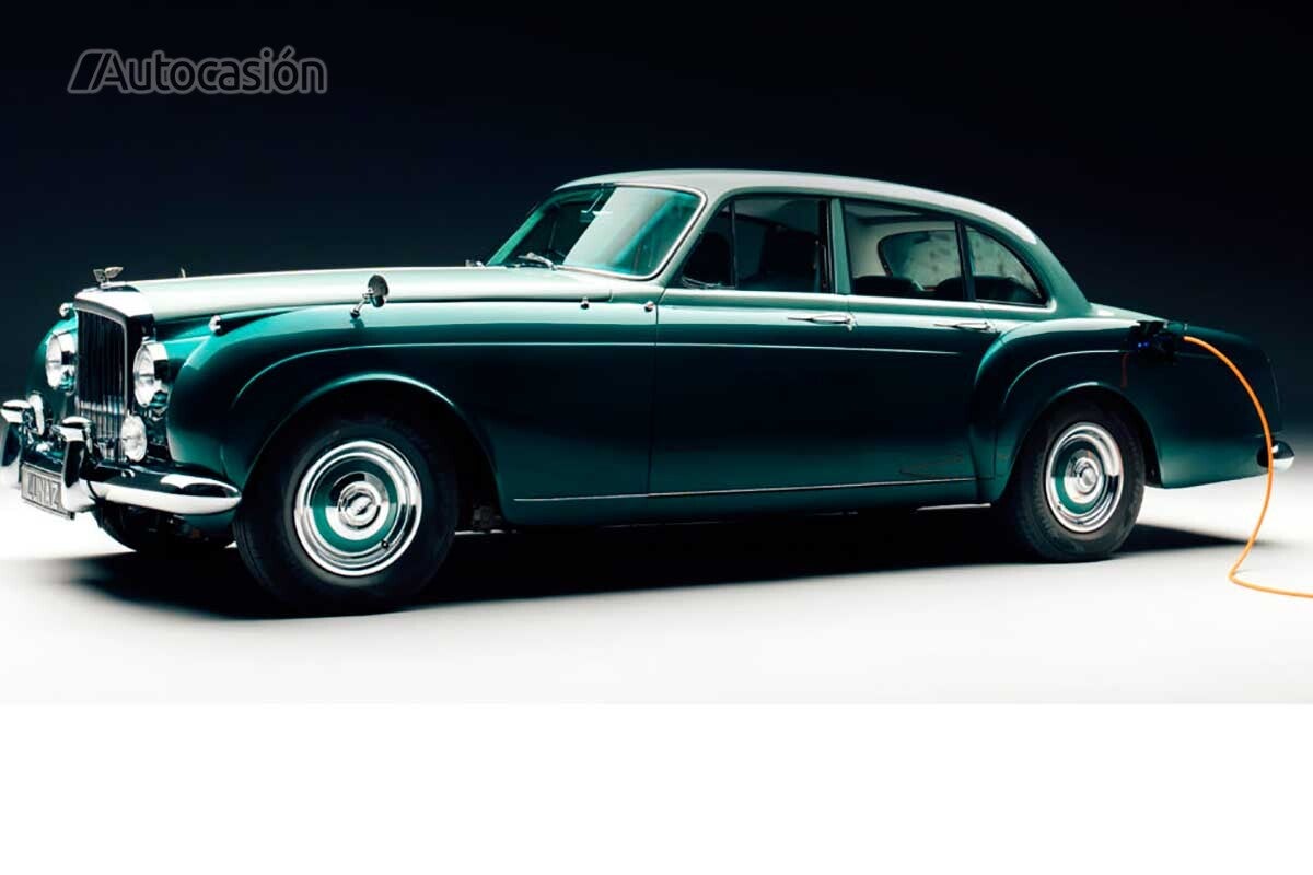 Bentley S2 restomod by Lunaz