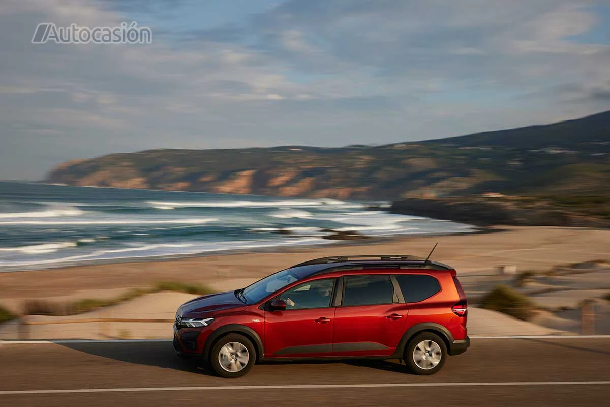 El accesorio que convierte al Dacia Jogger en un dormitorio sobre ruedas