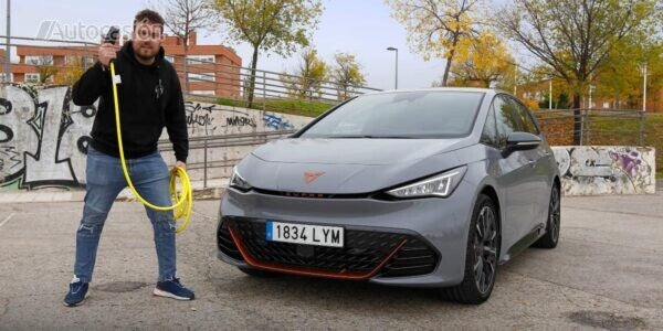 VÍDEO | Prueba del Cupra Born más potente y capaz: así sí