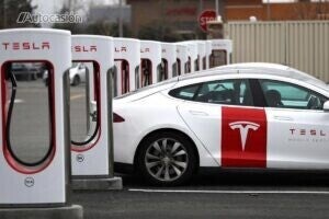 La red de supercargadores de Tesla es una de las mayores fortalezas de la marca.