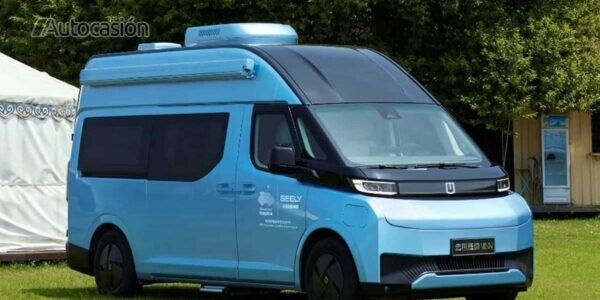 Farizon Auto Sportsvan de Geely