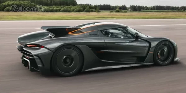 Koenigsegg Jesko Absolut