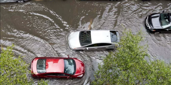 Cómo atravesar una riada con el coche