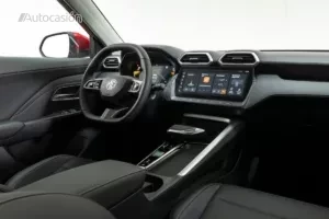 El interior del MG ZS Hybrid+ transmite una buena primera impresión.