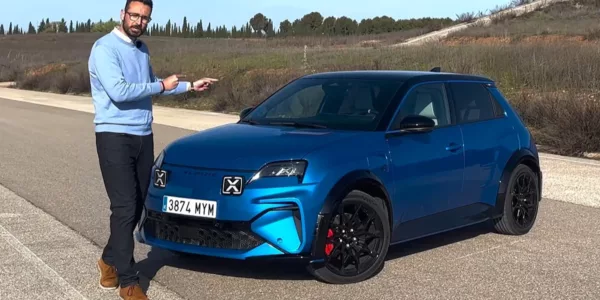 VÍDEO| Prueba del Alpine A290, el heredero espiritual del Renault Clio RS. ¿Nos convencerá?
