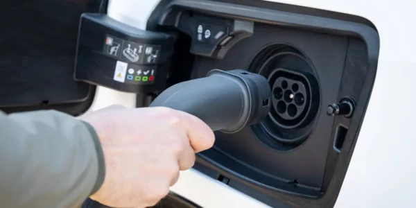 Los 10 mejores híbridos enchufables de segunda mano en España: PHEV de ocasión para 2026