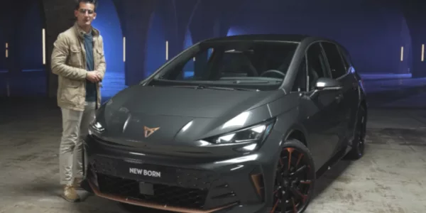 VÍDEO| Cupra Born 2026: más tecnología, hasta 326 CV y una autonomía cercana a los 600 km